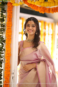Ira at Sreeyas Chitra & Purna Naidu Production Movie Launch 