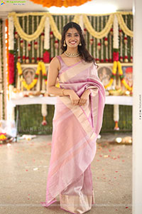 Ira at Sreeyas Chitra & Purna Naidu Production Movie Launch 