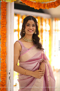 Ira at Sreeyas Chitra & Purna Naidu Production Movie Launch 