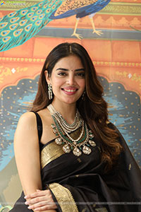 Kushitha Kallapu Poses with Designer Jewellery, HD Gallery
