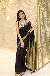 Kushitha Kallapu Poses with Designer Jewellery, HD Gallery