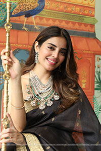 Kushitha Kallapu Poses with Designer Jewellery, HD Gallery