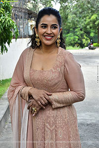 Komalee Prasad at Sasivadane Movie Press Meet