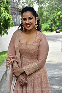 Komalee Prasad at Sasivadane Movie Press Meet