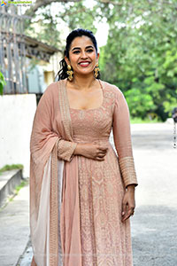 Komalee Prasad at Sasivadane Movie Press Meet
