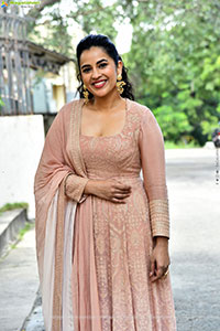 Komalee Prasad at Sasivadane Movie Press Meet