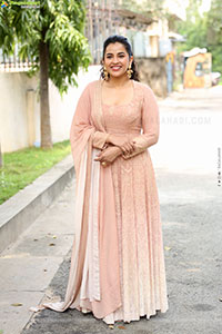 Komalee Prasad at Sasivadane Movie Press Meet