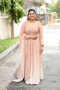Komalee Prasad at Sasivadane Movie Press Meet