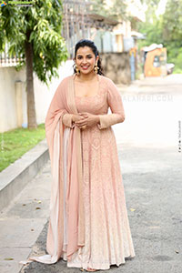 Komalee Prasad at Sasivadane Movie Press Meet