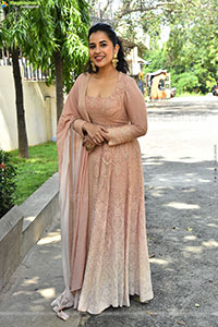 Komalee Prasad at Sasivadane Movie Press Meet