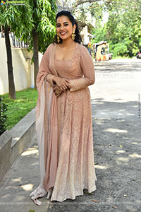 Komalee Prasad at Sasivadane Movie Press Meet