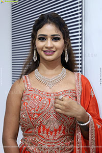 Teja Koneru Latest Stills, HD Photo Gallery 