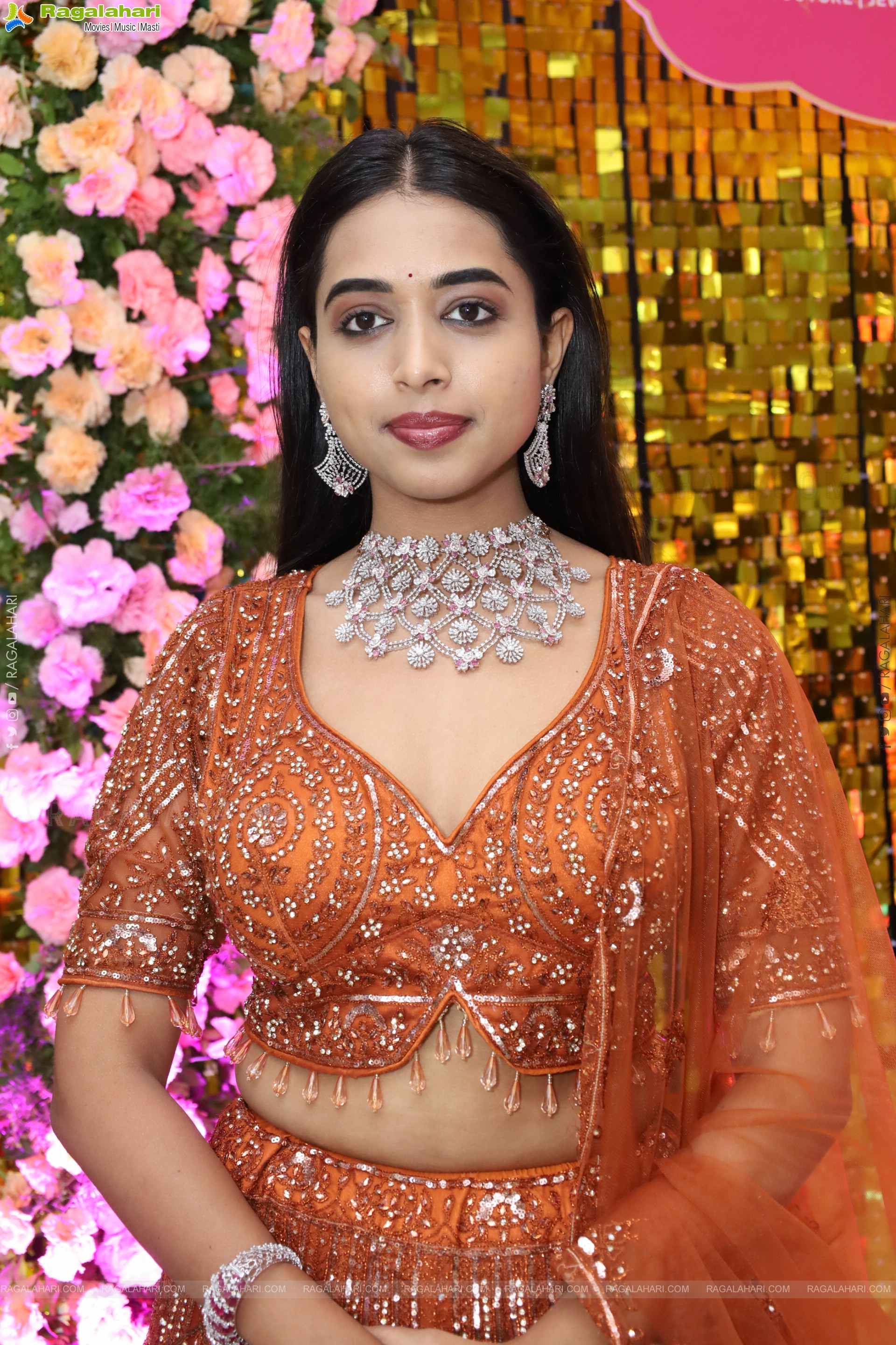 Krithika Poses with Designer Jewellery, HD Gallery