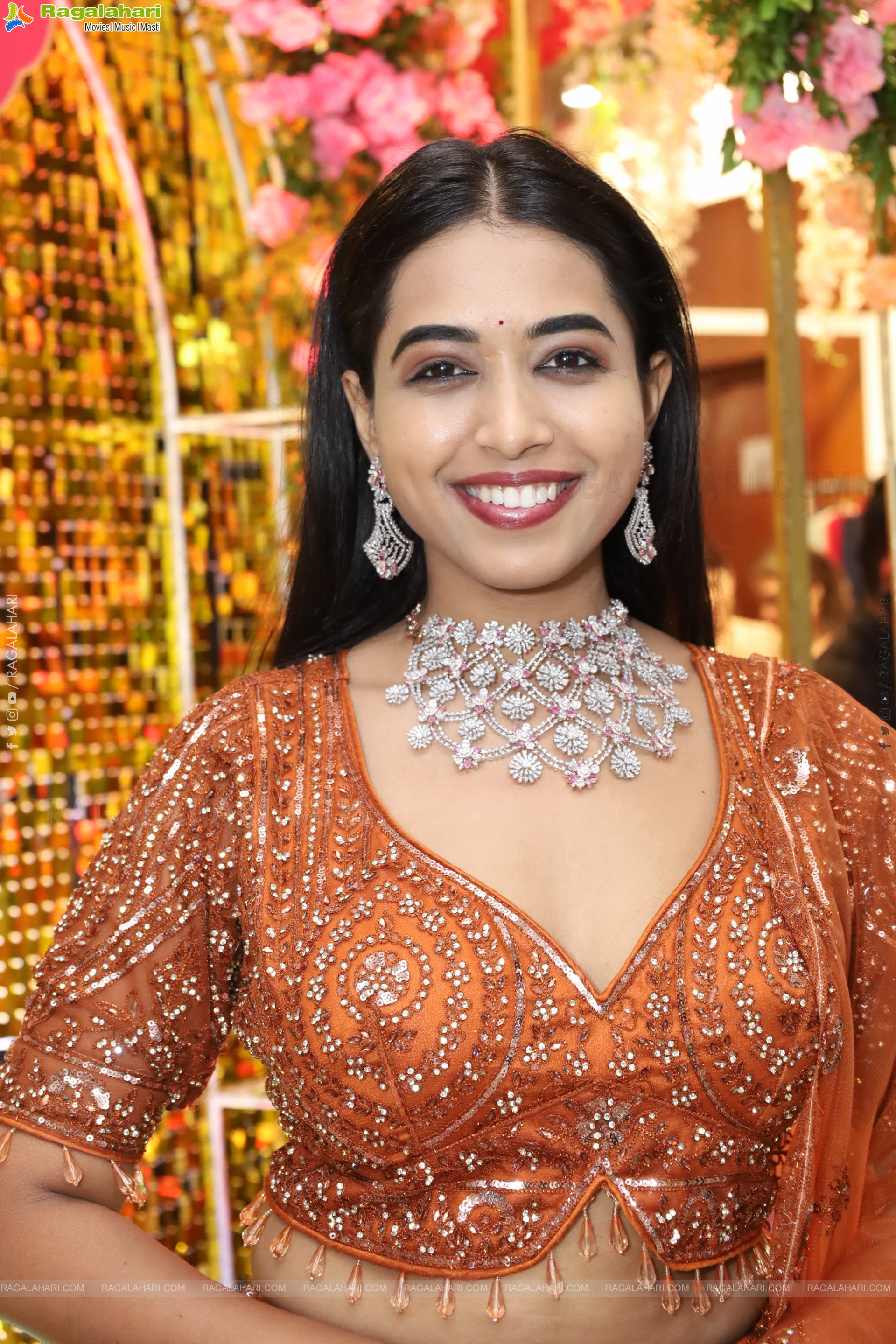 Krithika Poses with Designer Jewellery, HD Gallery