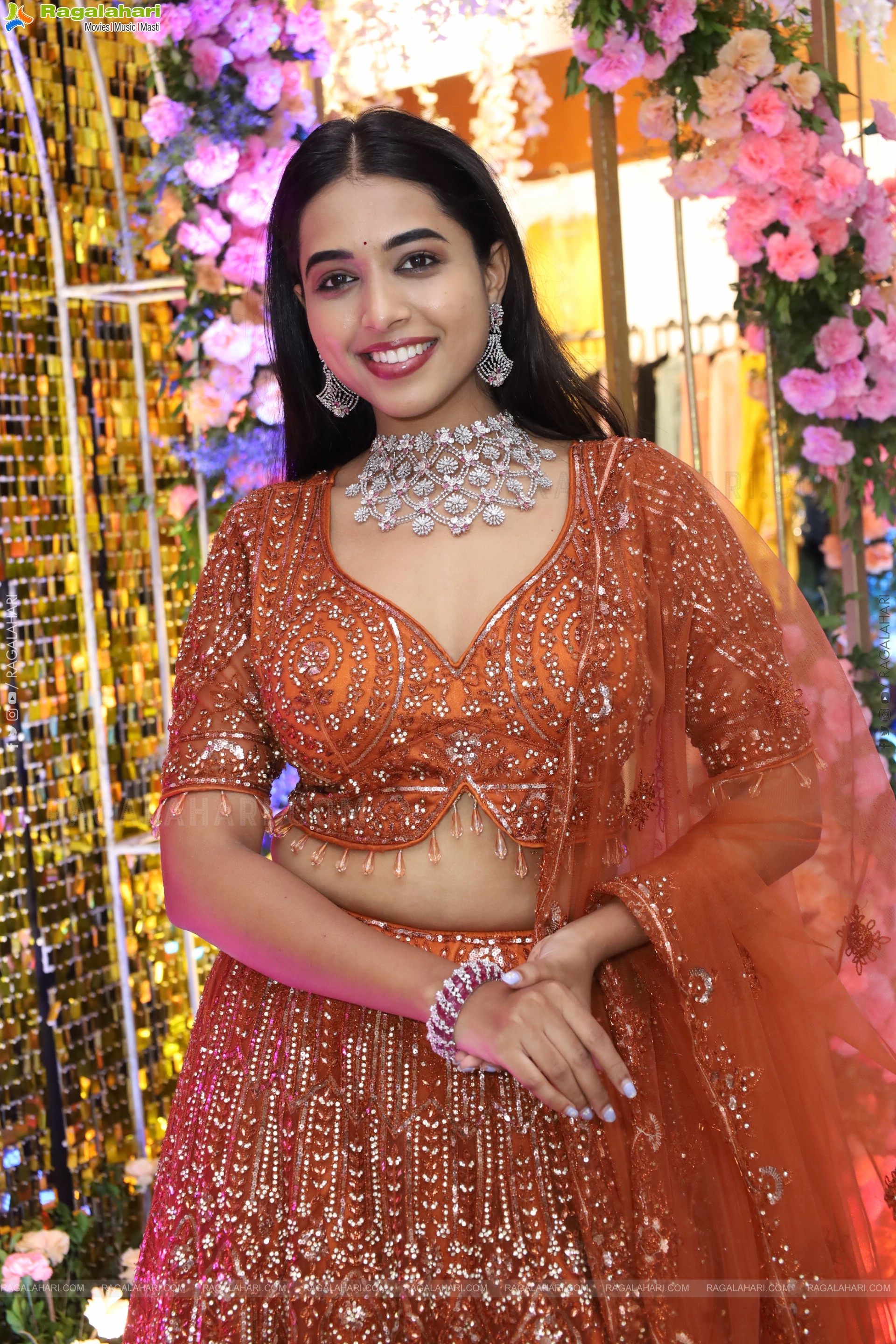 Krithika Poses with Designer Jewellery, HD Gallery