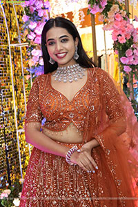 Krithika Poses with Designer Jewellery, HD Gallery
