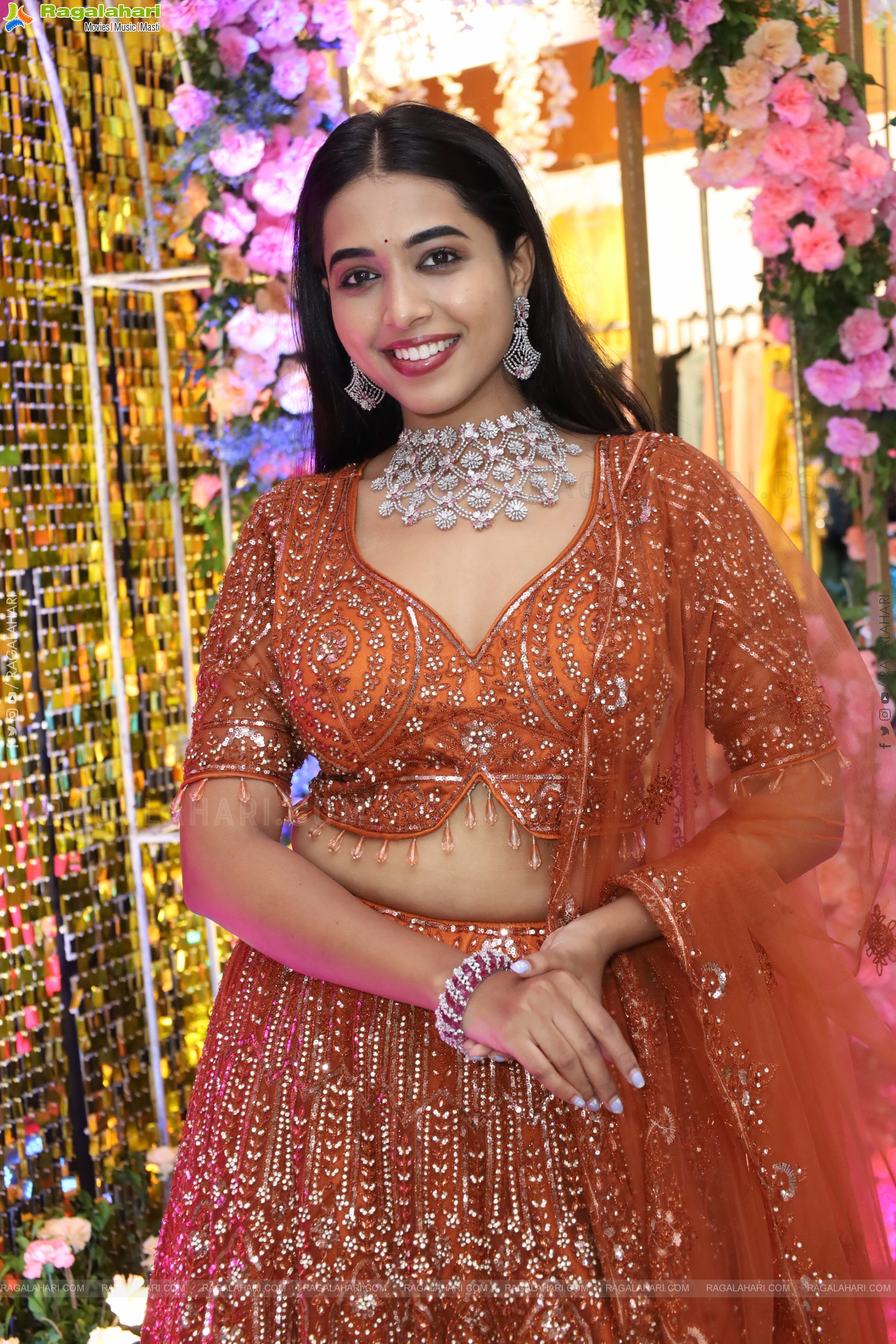 Krithika Poses with Designer Jewellery, HD Gallery