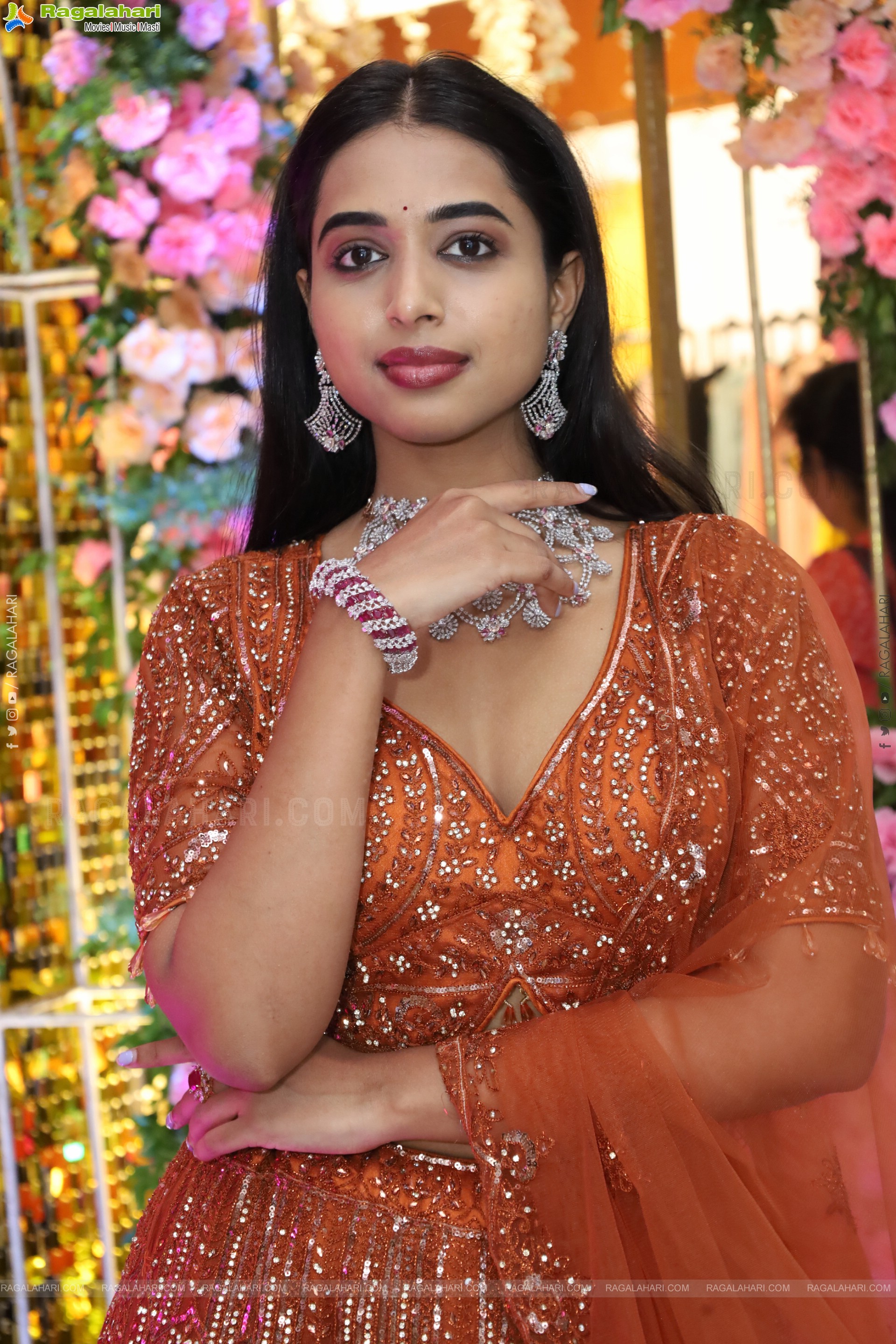 Krithika Poses with Designer Jewellery, HD Gallery
