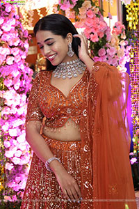 Krithika Poses with Designer Jewellery, HD Gallery