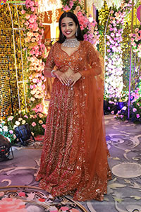 Krithika Poses with Designer Jewellery, HD Gallery