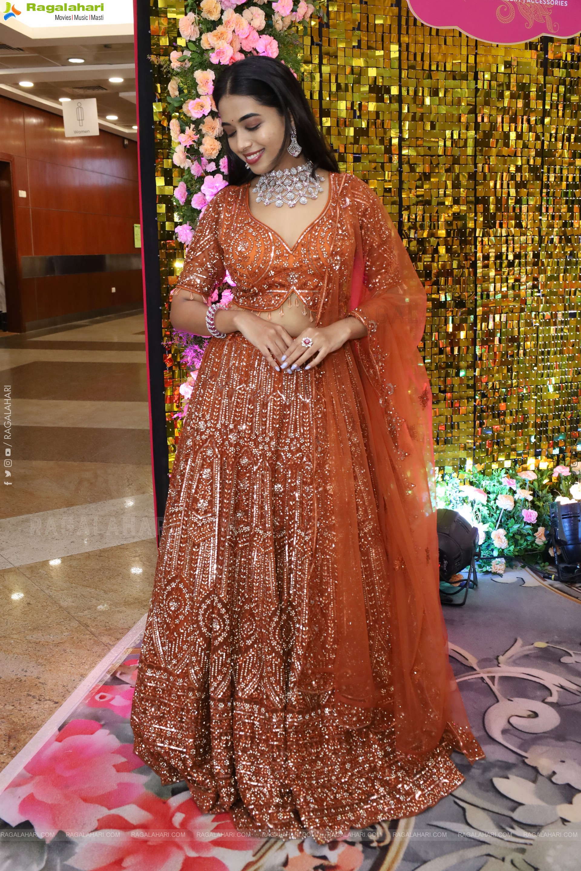 Krithika Poses with Designer Jewellery, HD Gallery