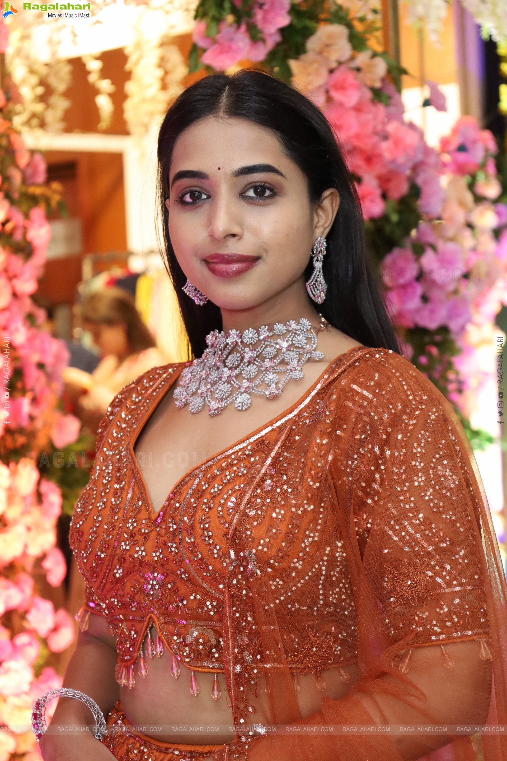 Krithika Poses with Designer Jewellery, HD Gallery