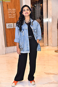 Mamitha Baiju at Dude Pre Release Event, HD Gallery