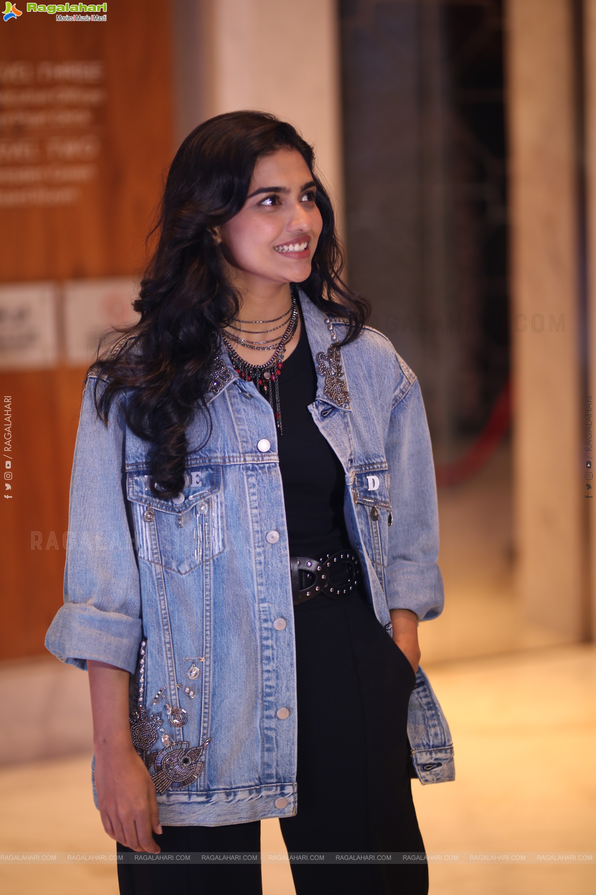 Mamitha Baiju at Dude Pre Release Event, HD Gallery