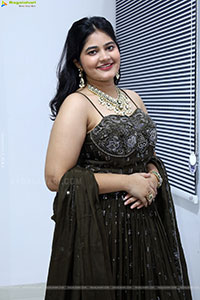 Milky Madhu Latest Photoshoot Stills, HD Gallery