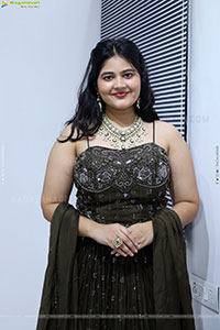 Milky Madhu Latest Photoshoot Stills, HD Gallery
