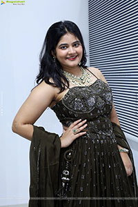 Milky Madhu Latest Photoshoot Stills, HD Gallery
