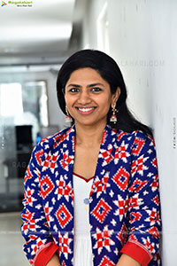 Director Neeraja Kona at Telusu Kada Movie Interview