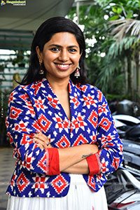 Director Neeraja Kona at Telusu Kada Movie Interview