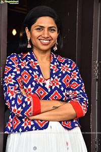 Director Neeraja Kona at Telusu Kada Movie Interview