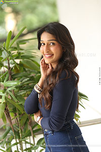 Niharika NM at Mithra Mandali Movie Interview, HD Gallery 