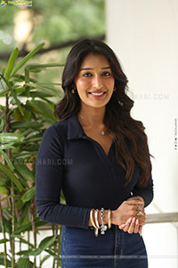 Niharika NM at Mithra Mandali Movie Interview, HD Gallery 