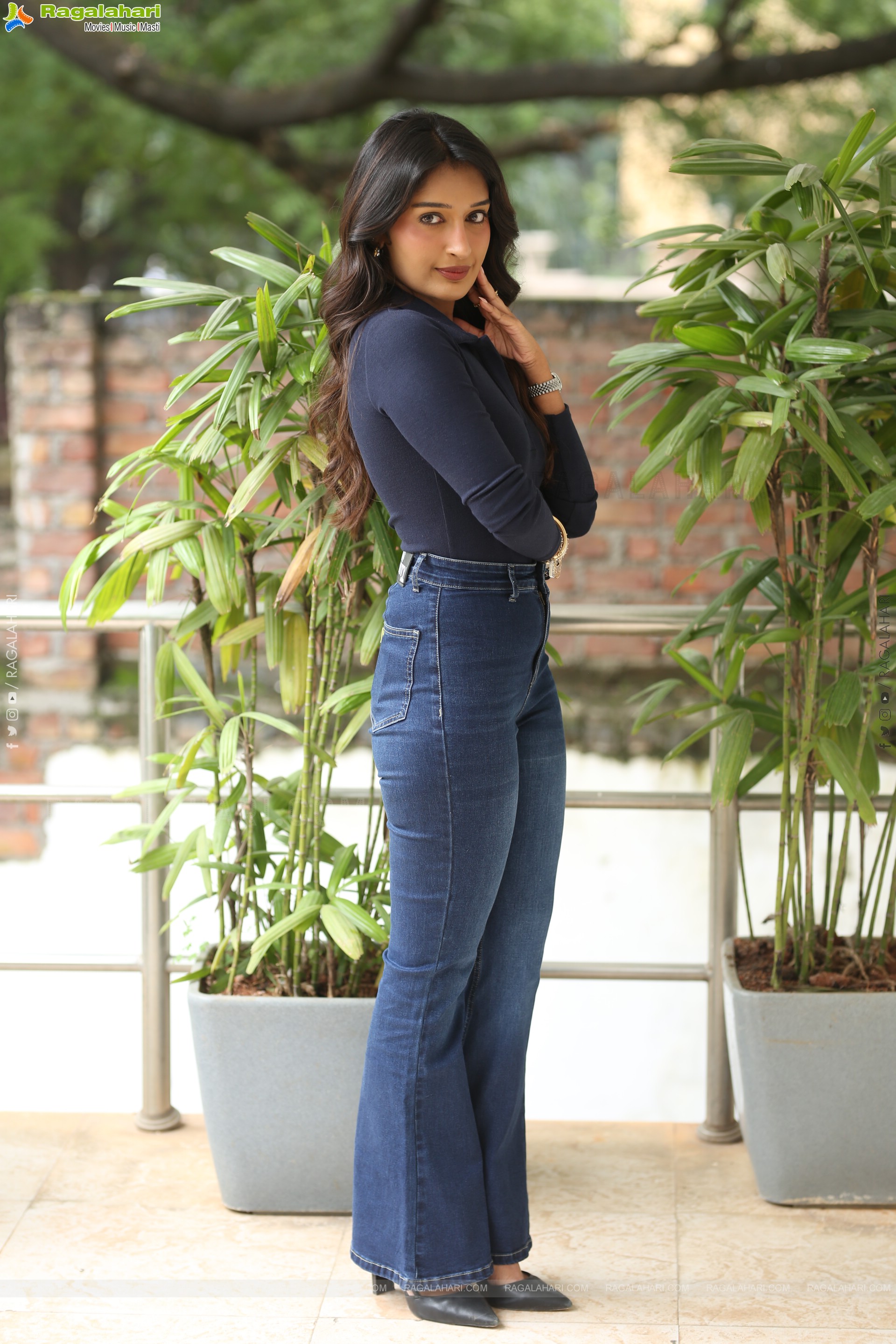 Niharika NM at Mithra Mandali Movie Interview, HD Gallery