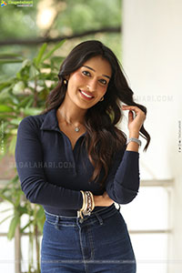 Niharika NM at Mithra Mandali Movie Interview, HD Gallery 