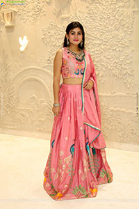 Prantika Das Poses with Jewellery, HD Gallery
