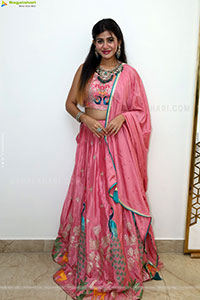 Prantika Das Poses with Jewellery, HD Gallery