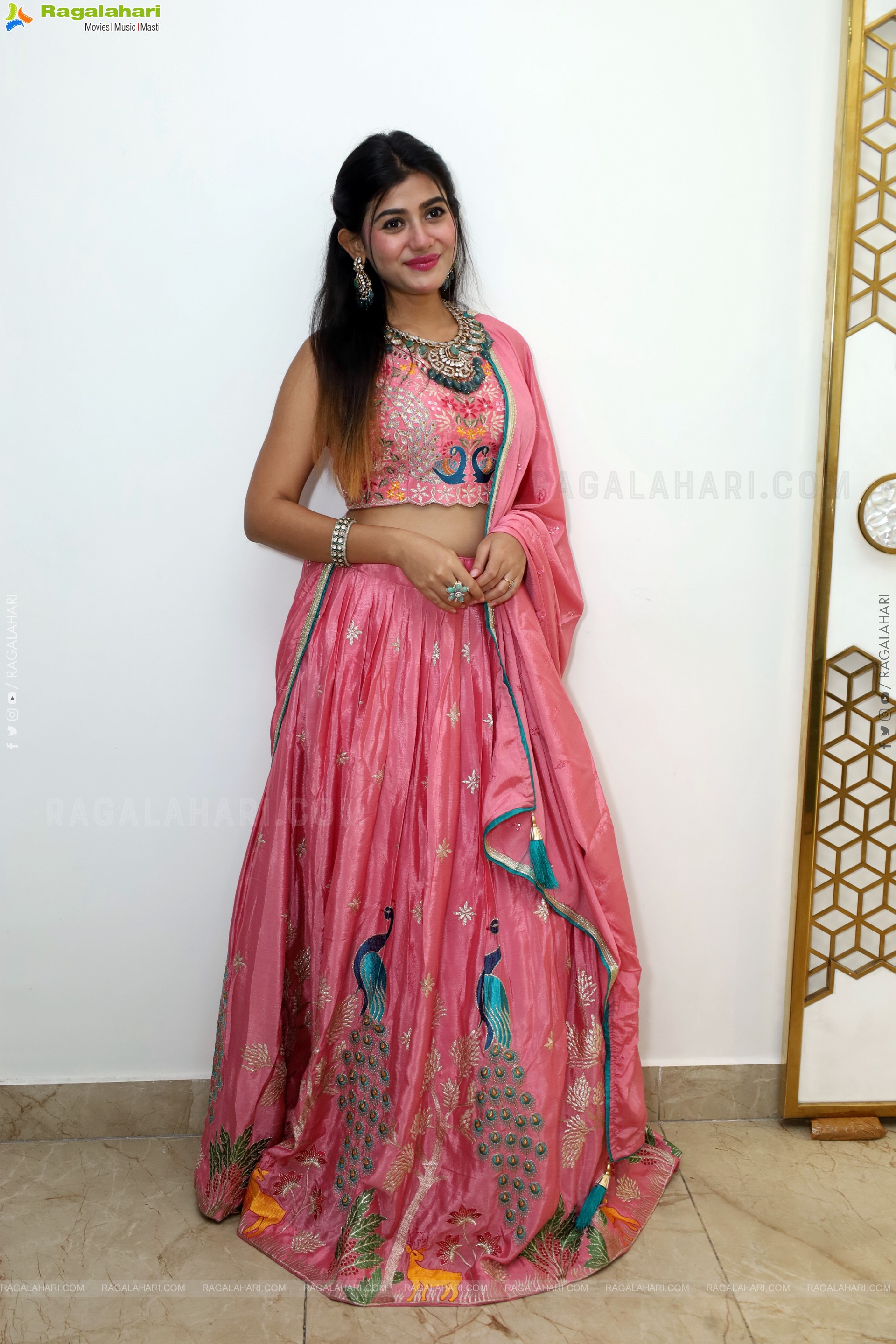 Prantika Das Poses with Jewellery, HD Gallery