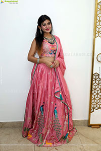 Prantika Das Poses with Jewellery, HD Gallery