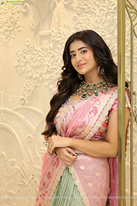 Rashi Singh Poses With Designer Jewellery, HD Gallery