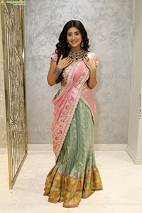 Rashi Singh Poses With Designer Jewellery, HD Gallery