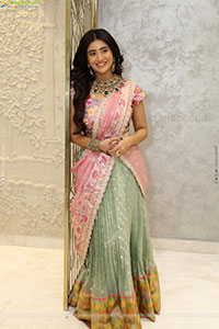 Rashi Singh Poses With Designer Jewellery, HD Gallery