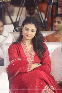 Ritika Nayak at Mirai Movie Brahmand Blockbuster Meet