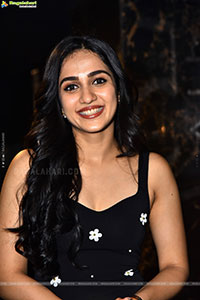 Sakshi Sagar Mhadolkar at Mowgli Song Launch 