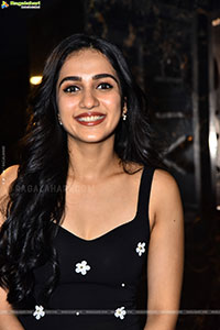 Sakshi Sagar Mhadolkar at Mowgli Song Launch 