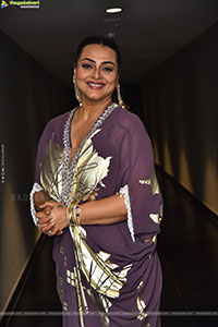 Shilpa Shirodkar at Jatadhara Trailer Launch, HD Gallery