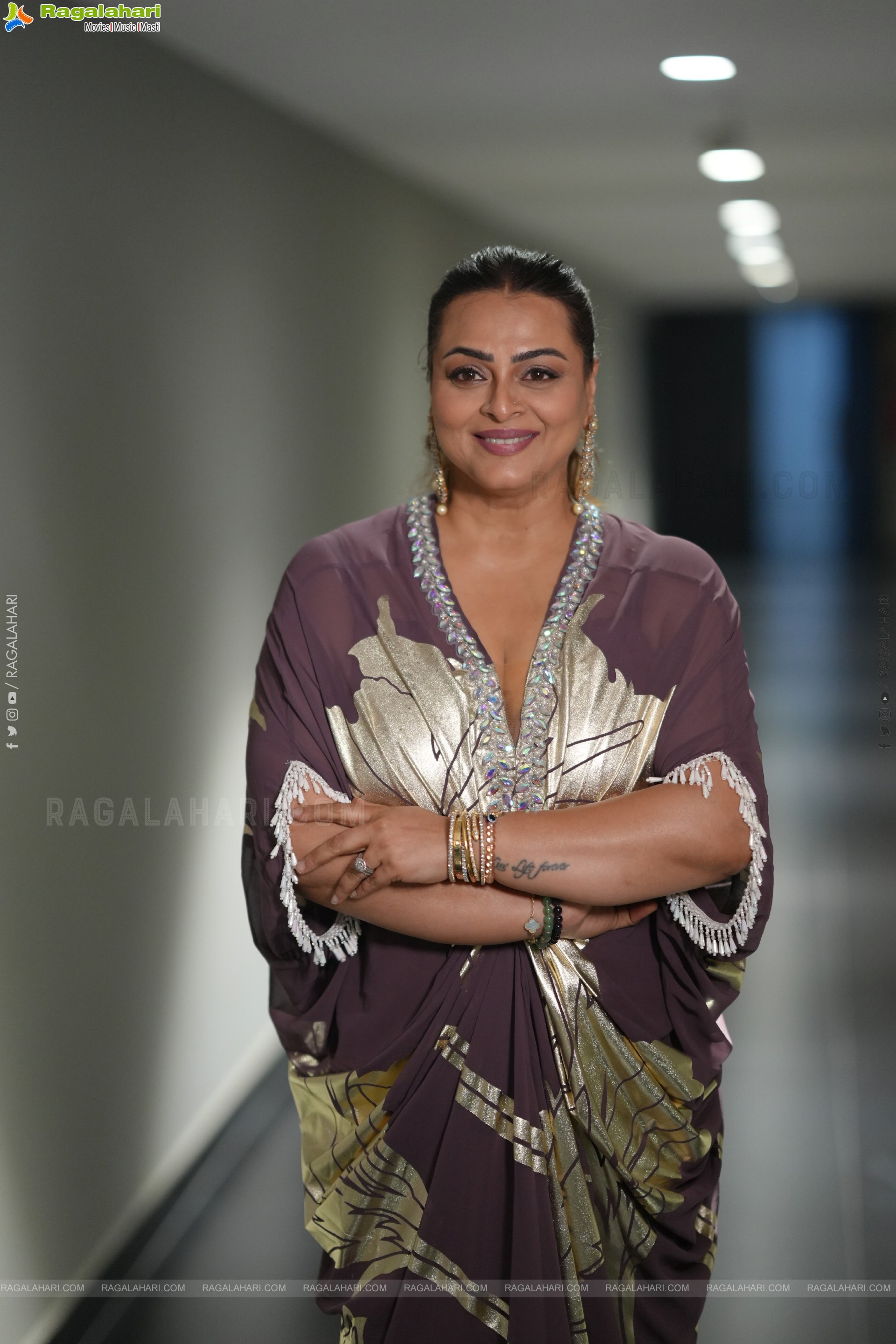 Shilpa Shirodkar at Jatadhara Trailer Launch, HD Gallery